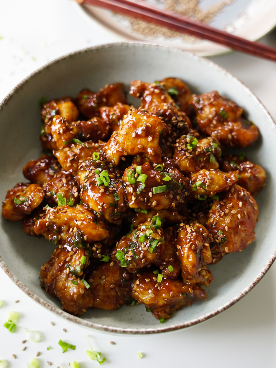 Sesame Chicken with the Best Sesame Sauce