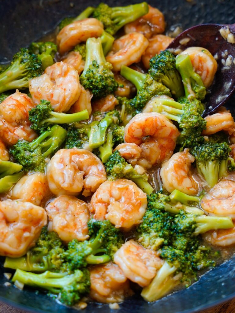 Shrimp and Broccoli in Garlic Sauce
